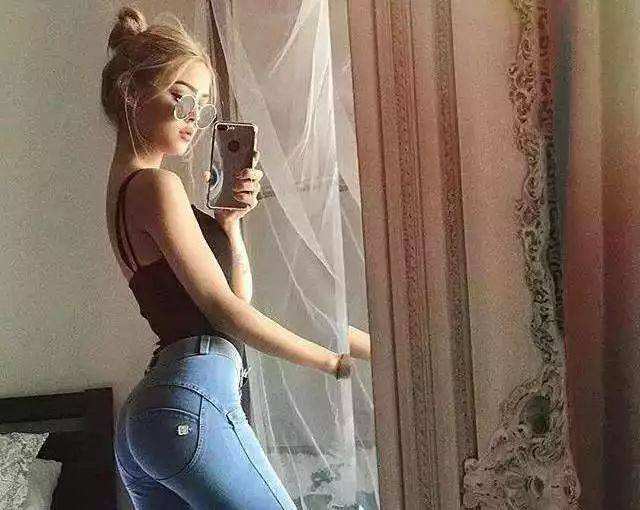 一世征服手游